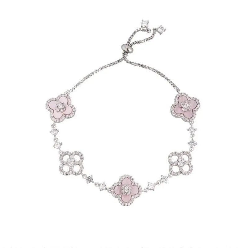 Convaria™ Diamond Clover Bracelet